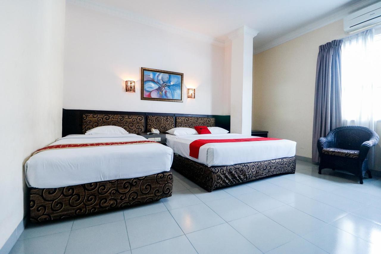 Reddoorz Plus @ Jalan Dr Sutomo Pekanbaru Eksteriør billede