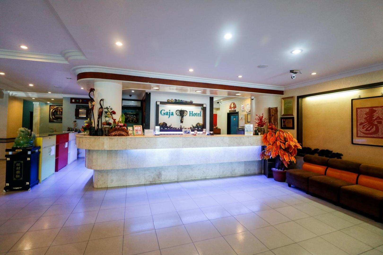 Reddoorz Plus @ Jalan Dr Sutomo Pekanbaru Eksteriør billede