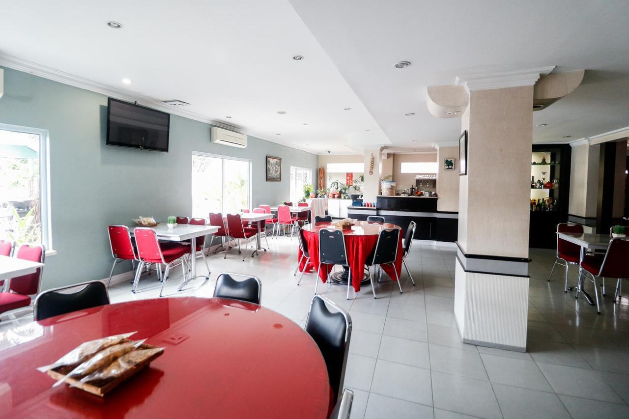 Reddoorz Plus @ Jalan Dr Sutomo Pekanbaru Eksteriør billede